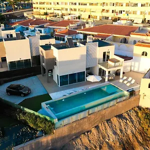  Villa Nirvana